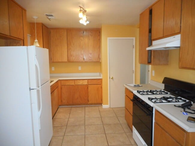 Building Photo - 3BR/2Bath home on Pearl Circle in Susanville