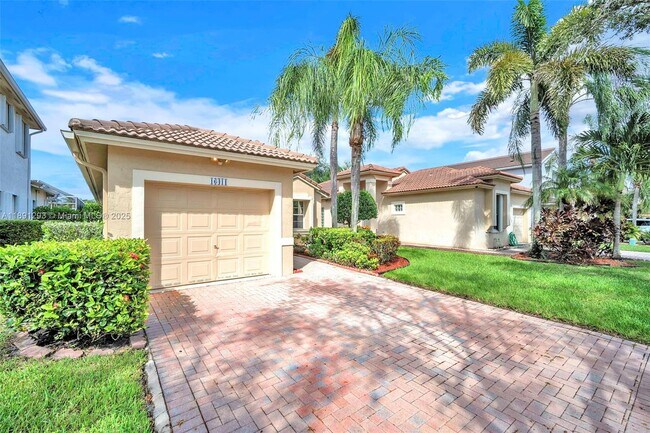 Building Photo - 16411 Sapphire Bend