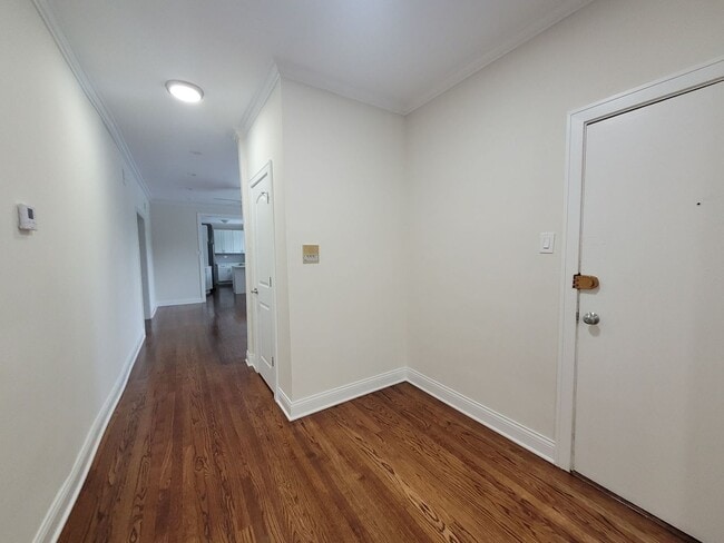 Building Photo - 7372 N Winchester Ave