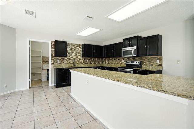 Building Photo - 2802 Redrock Trail