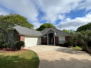 Building Photo - Halcyon Summit rental available now!