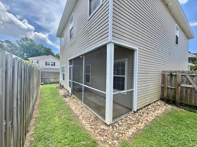 Building Photo - 126 Farrah Ave