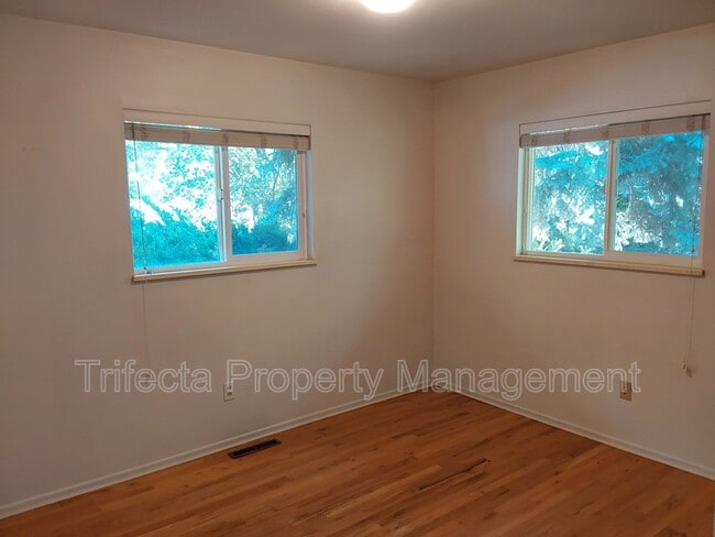 Building Photo - 1309 City Park Ave