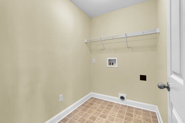 Building Photo - 201 Quincy Ct