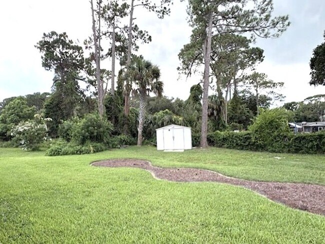 Building Photo - Beautiful 2 Bedroom Ormond Beach Home!