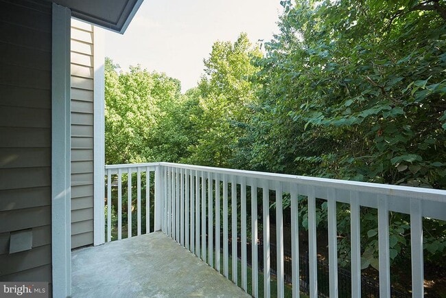 Building Photo - 5700 Chapman Mill Dr