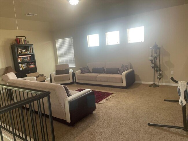 Building Photo - 13724 Harrisglenn Dr