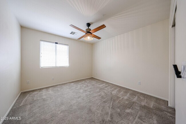 Building Photo - 12848 W Desert Mirage Dr