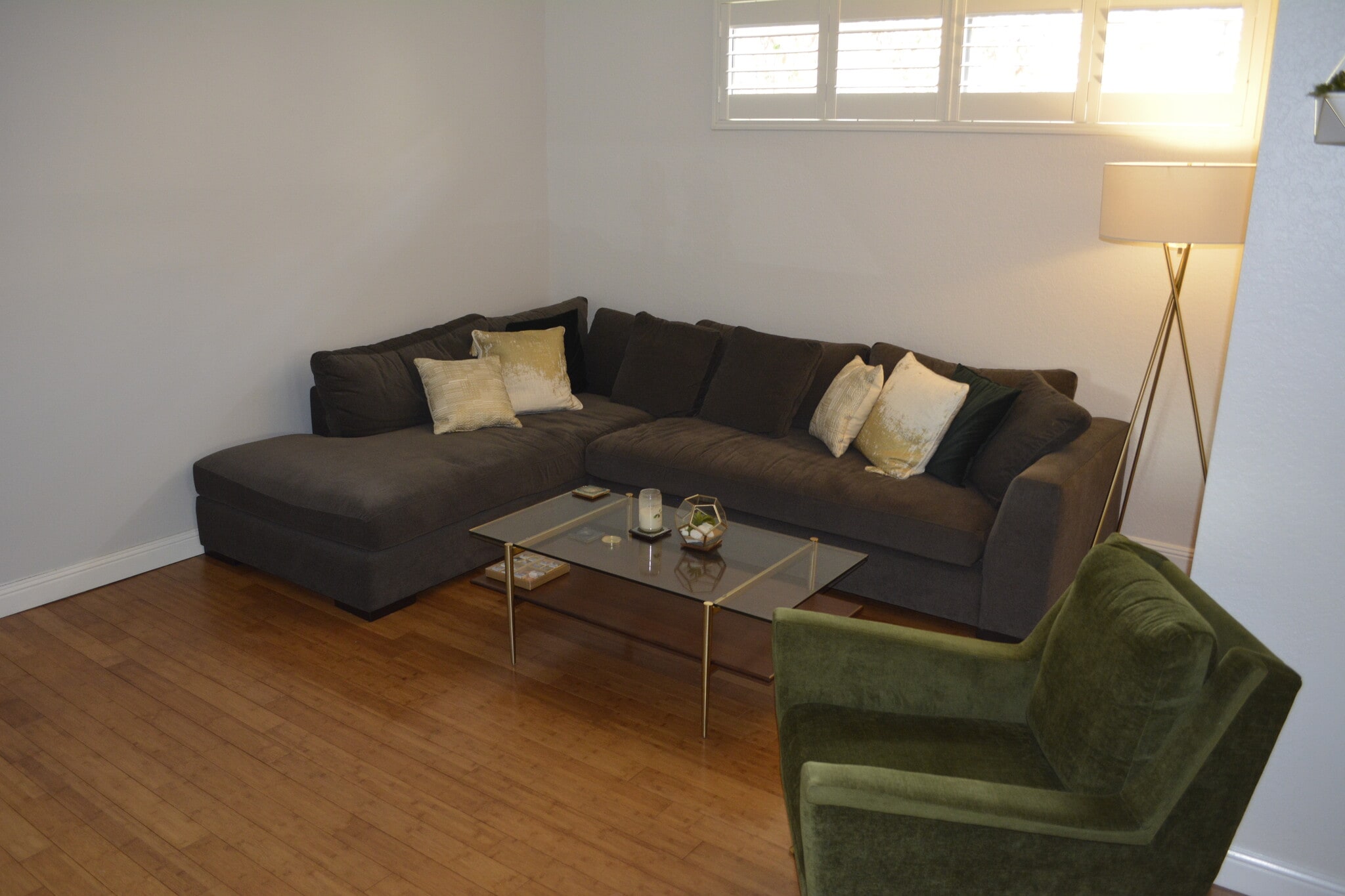 Building Photo - 1244 Valley View Rd