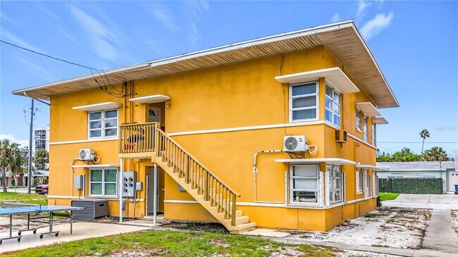 Building Photo - 101 154th Ave