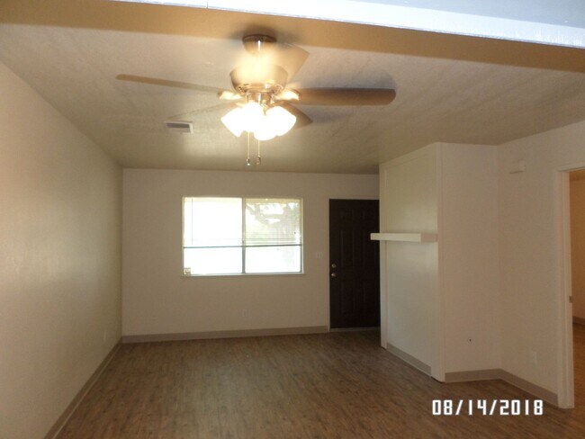 Building Photo - 2357 Fir Ave