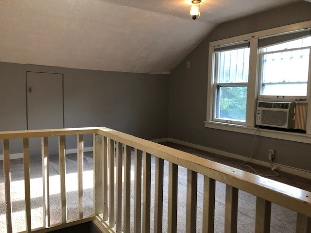 Building Photo - 121 Highland Dr