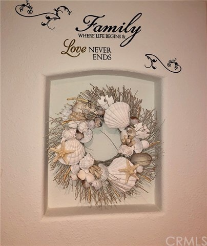 Building Photo - 423 Avenida Granada