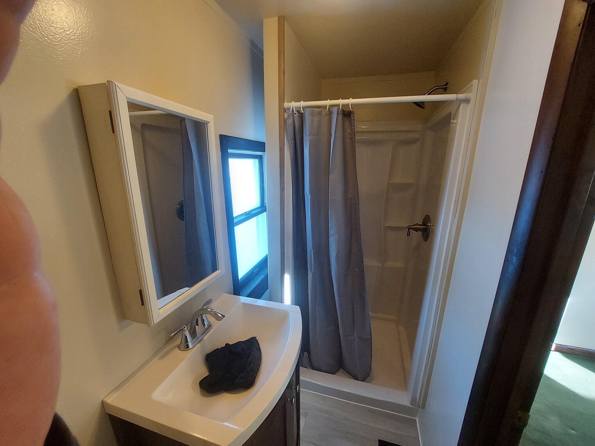 Building Photo - 410 S Geyers Church Rd