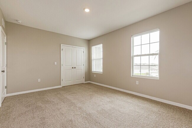 Building Photo - 8679 Bower Bass Cir