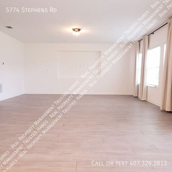 Building Photo - 5774 Stephens Rd