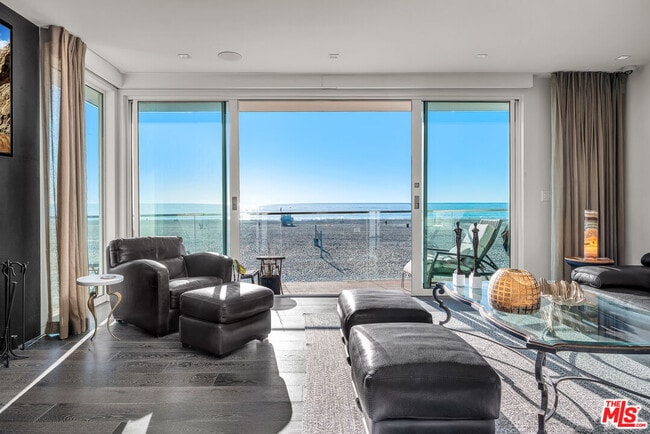 Building Photo - 1 Driftwood St