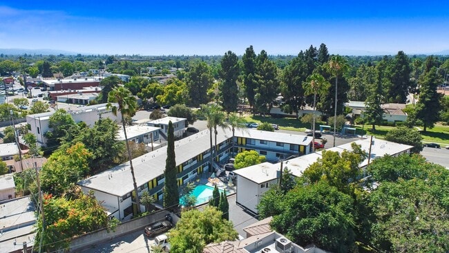 Building Photo - 1300 W Olive Ave