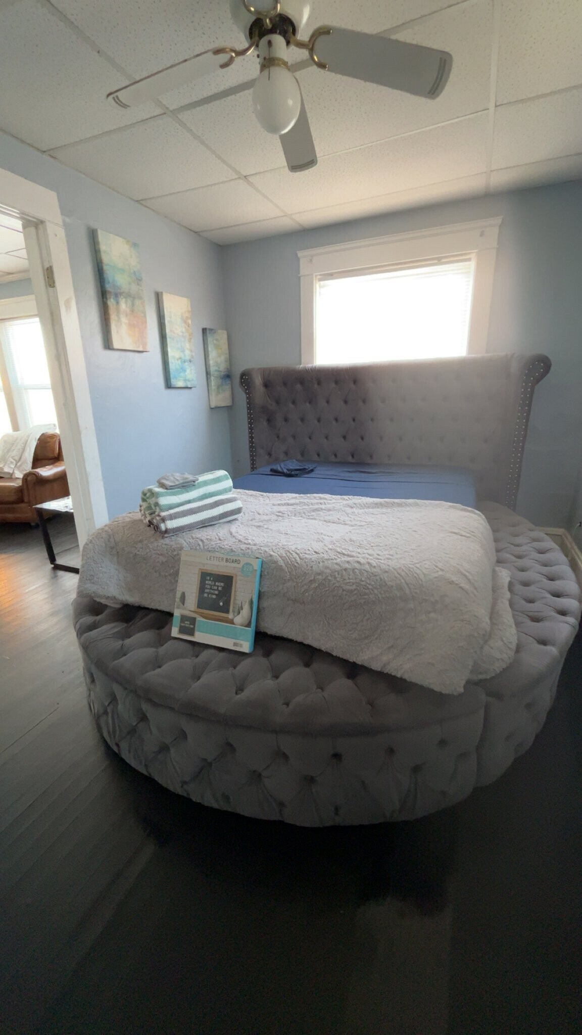 Building Photo - 3454 E 76th St