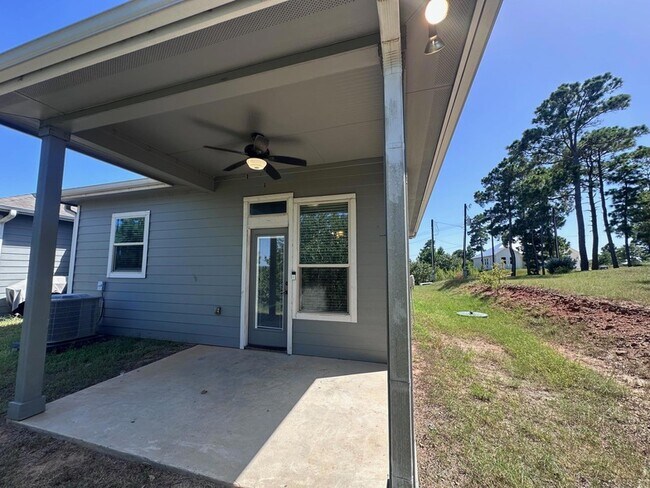 Building Photo - 200 Mauna Kea Ln