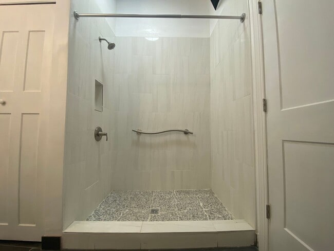 Building Photo - Newly Built 1-Bedroom Lake Como rental wit...