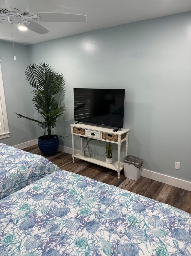 Building Photo - 3839 Sandstone Ct