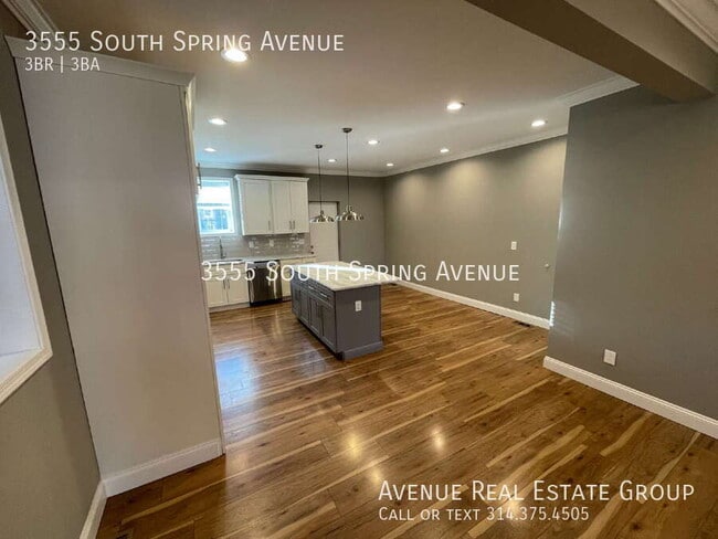 Building Photo - 3555 S Spring Ave
