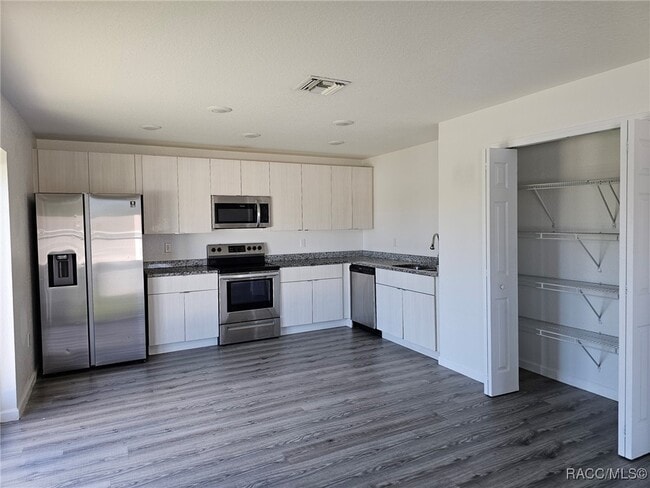 Building Photo - 15593 SW 23rd Court Rd