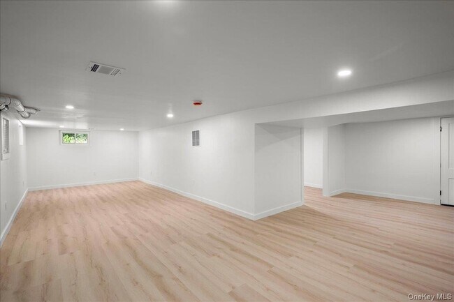 Building Photo - 101 1st Ave