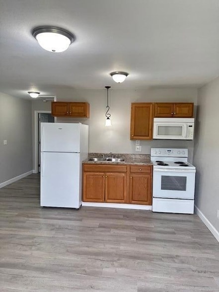 Building Photo - 8473 Hiwassee St