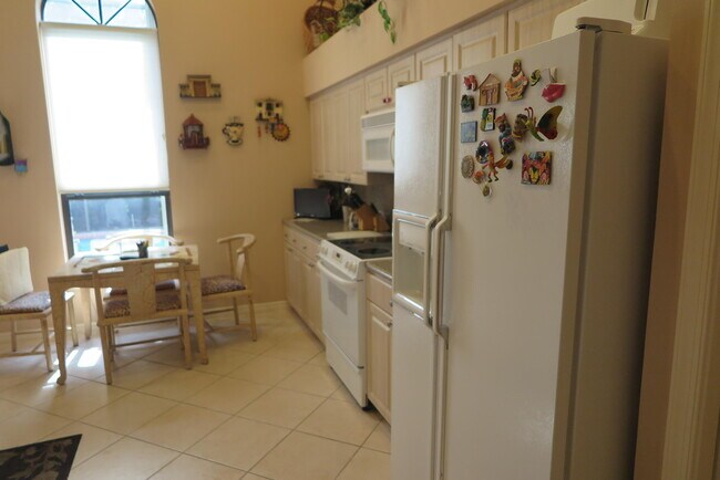 Building Photo - 23440 Mirabella Cir S