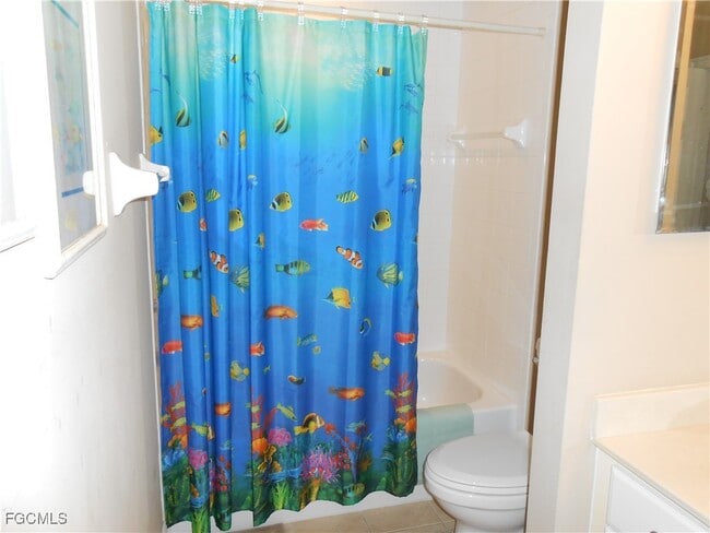 Building Photo - 10720 Ravenna Way