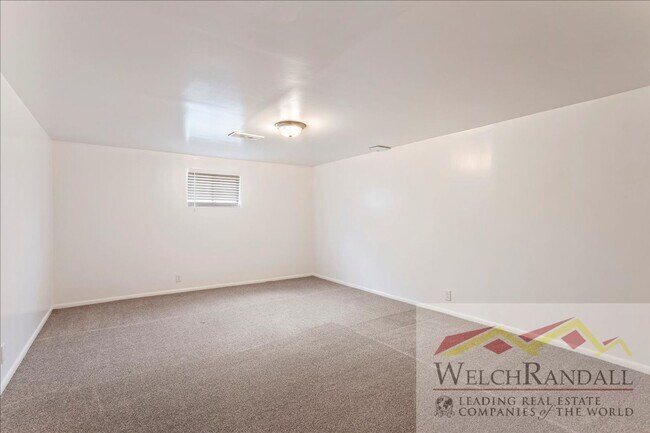 Building Photo - 127 W 5050 S