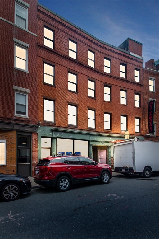 Building Photo - 269 North St