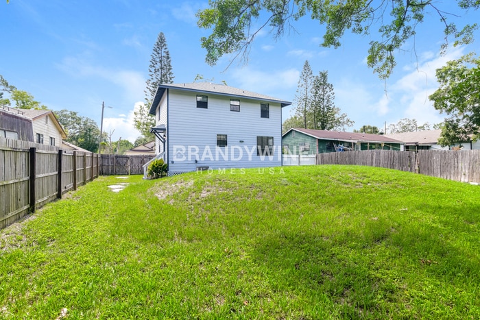 Building Photo - 9319 8th Ave