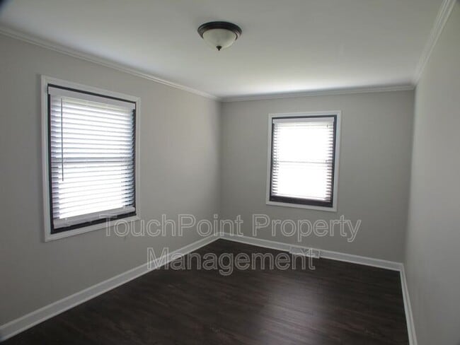 Building Photo - 6561 Morehead Rd