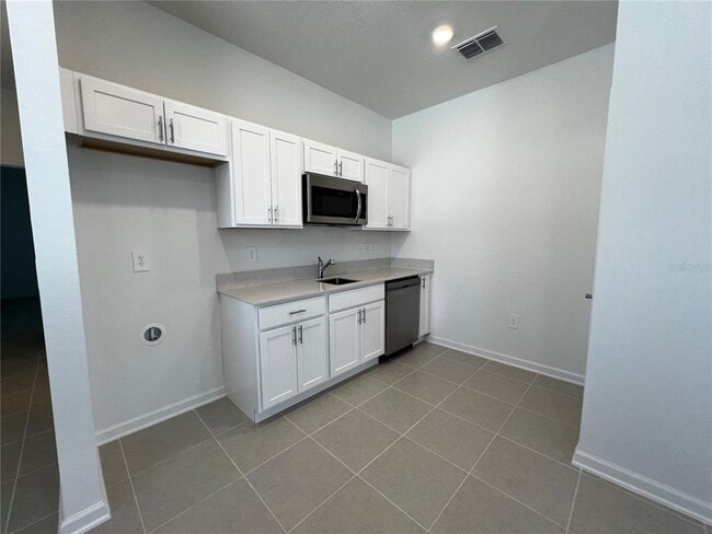 Building Photo - 2263 Rider Rain Ln