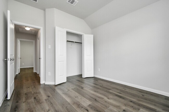 Building Photo - 24807 Bastiani Canvas Ln