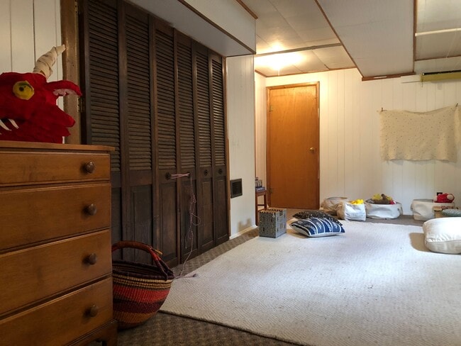 Building Photo - 1209 W Mountain Ave