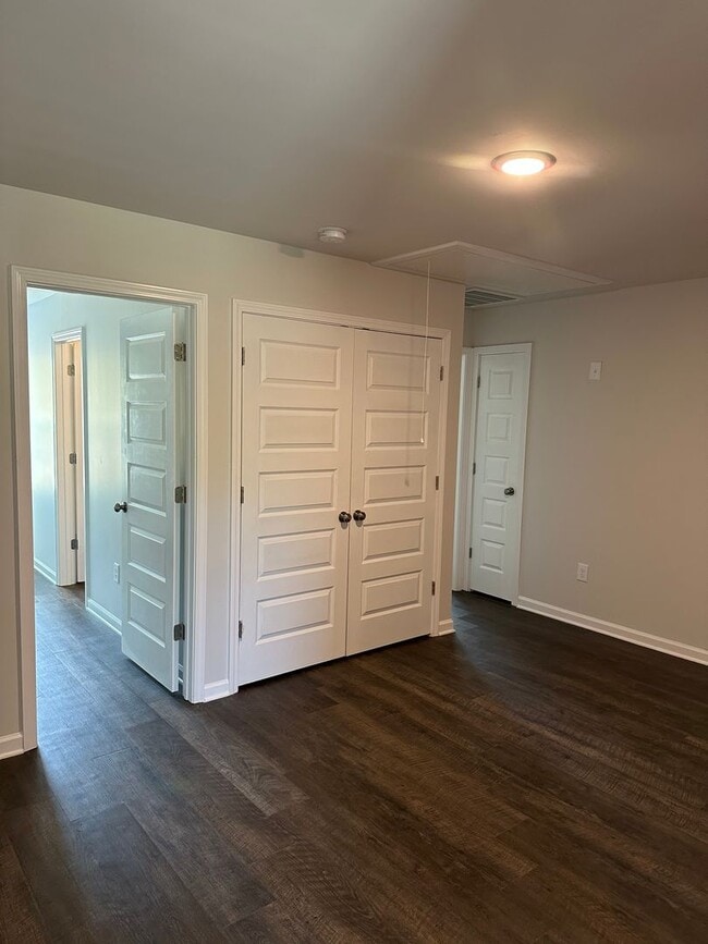 Building Photo - Three Bedroom | Two and a Half Bathroom Home in Cullman