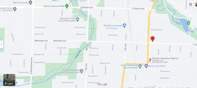 Building Photo - 916 Milwaukee Ave