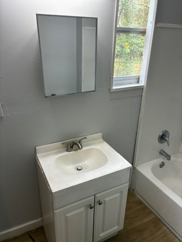 Building Photo - 7121 Bloxham Ave