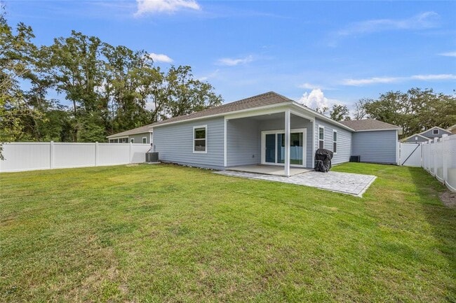 Building Photo - 13732 SW 137th Ct