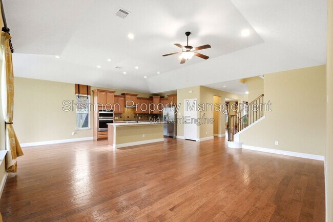 Building Photo - 11119 Hayden Falls Dr