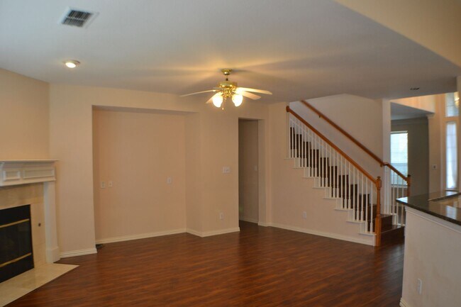 Building Photo - House For Lease in Plano