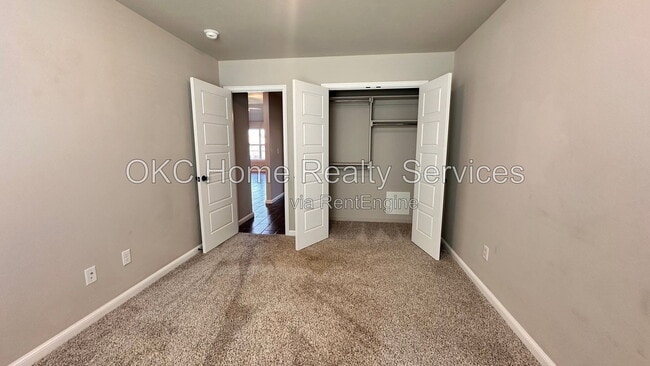 Building Photo - 7724 Windstone Dr
