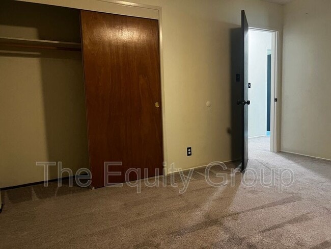 Building Photo - 1065 Lassen Dr