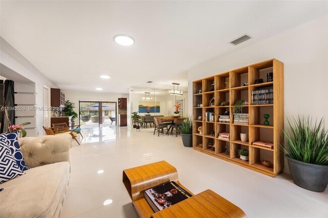 Building Photo - 20450 SW 198th Ave