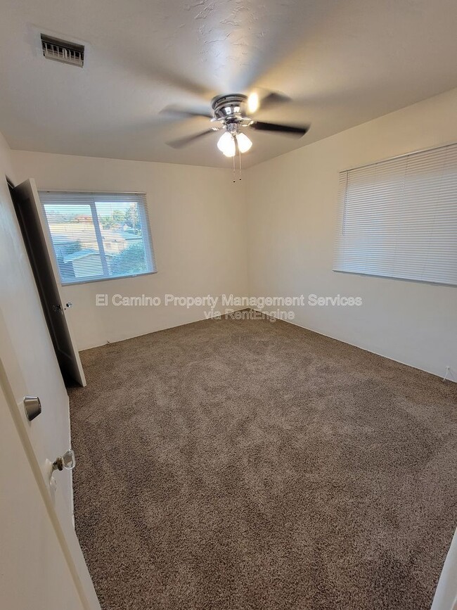 Building Photo - 5756 Pickering Ave