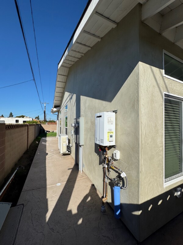 Building Photo - 11263 Rugh St